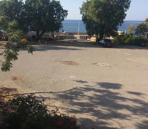 47 בית הארחה