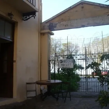 Гостевой дом The Chania Balcony 47