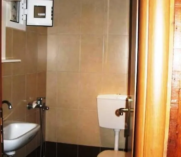 47房间旅馆 干尼亞