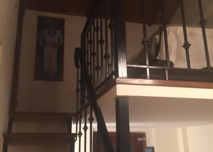 ルームズ ４７ 2*